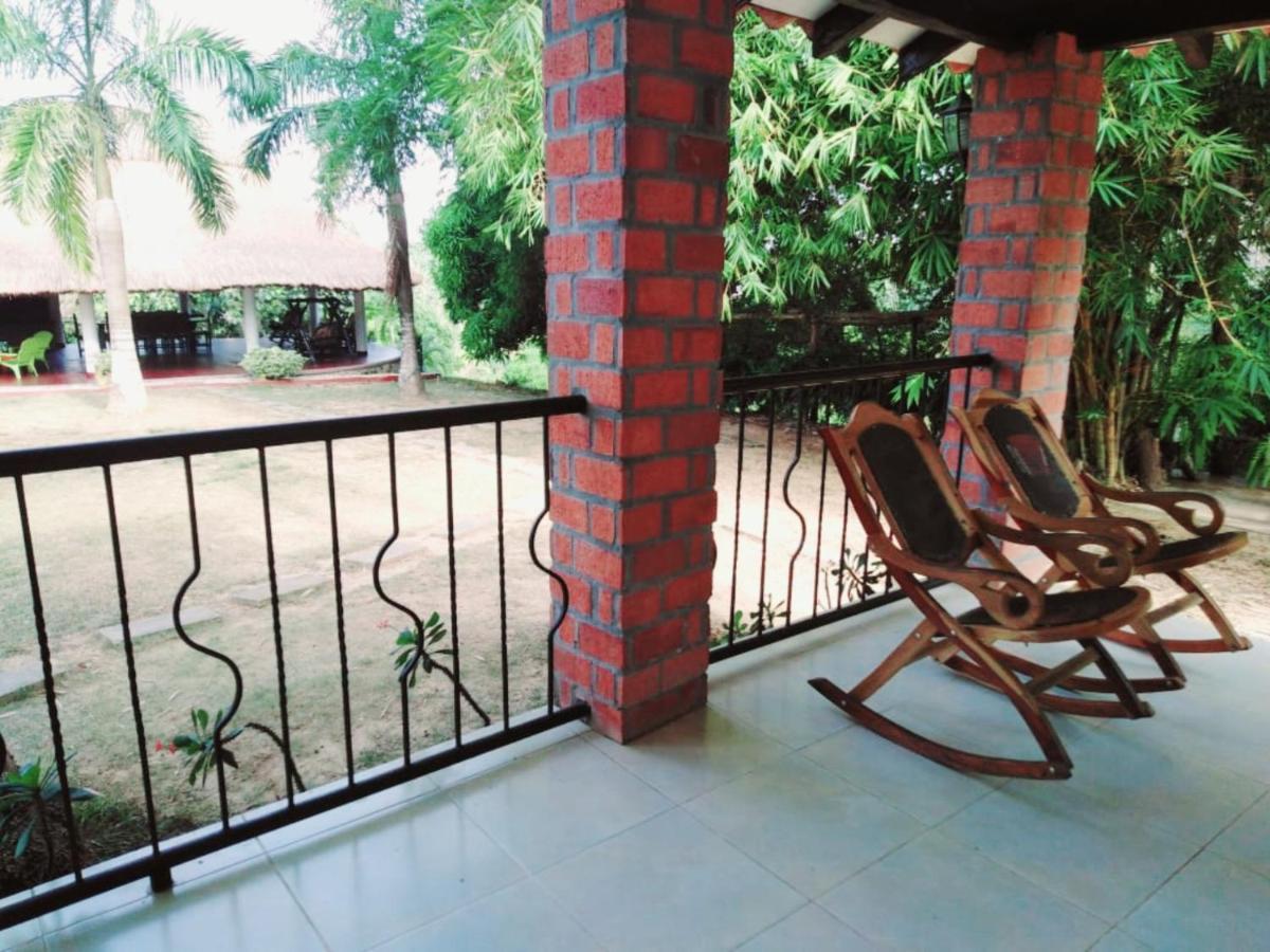 Casa Campo Emaus Caucasia Εξωτερικό φωτογραφία