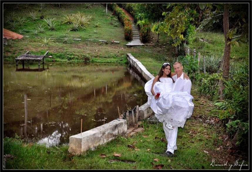 Casa Campo Emaus Caucasia Εξωτερικό φωτογραφία