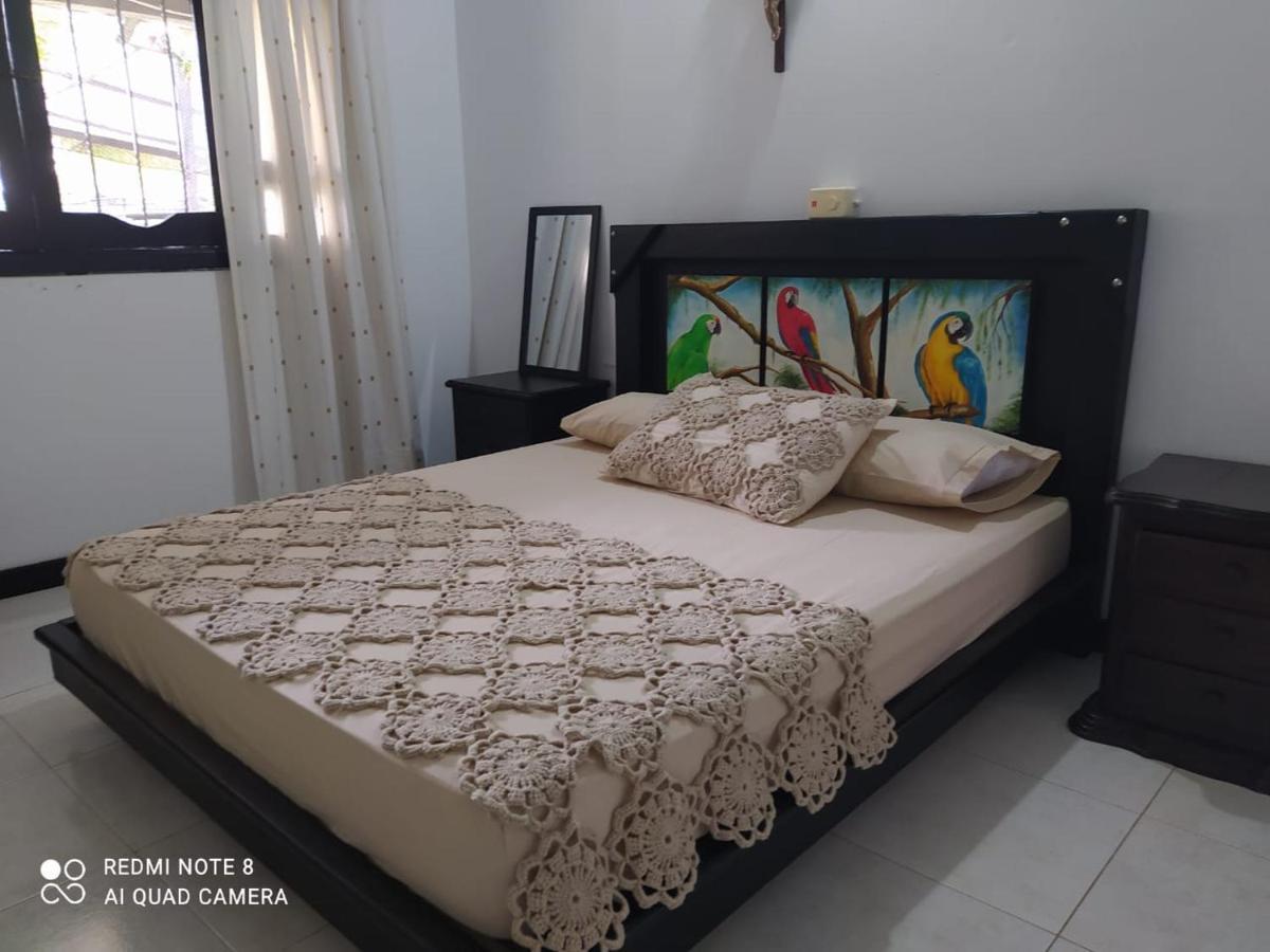 Casa Campo Emaus Caucasia Εξωτερικό φωτογραφία